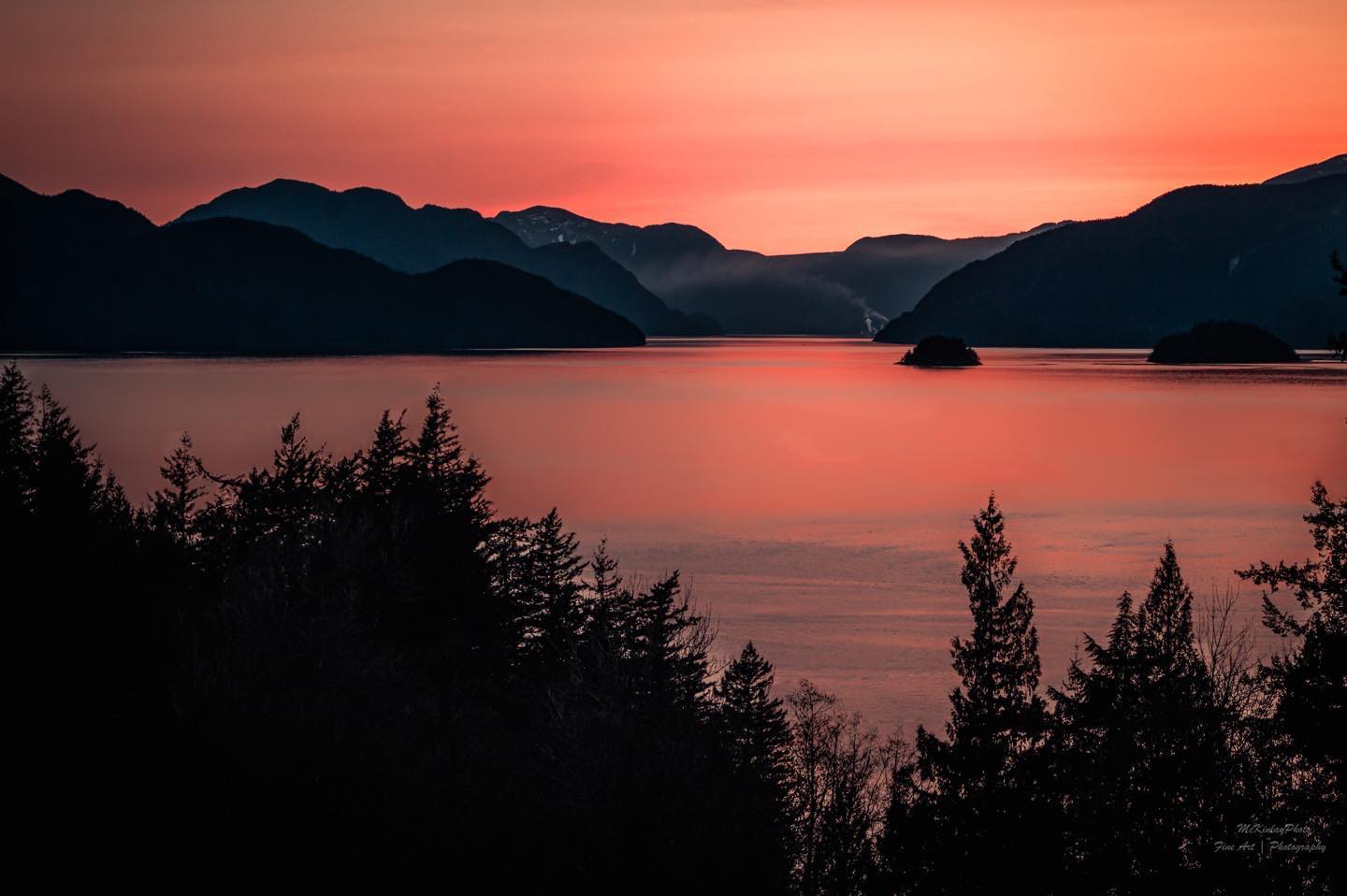 7 Epic Places to Watch The Sunset in Squamish Image